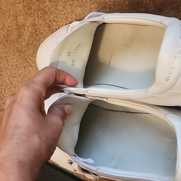 Givenchy Urban Street Leather Sneakers - Picture 2 of 16